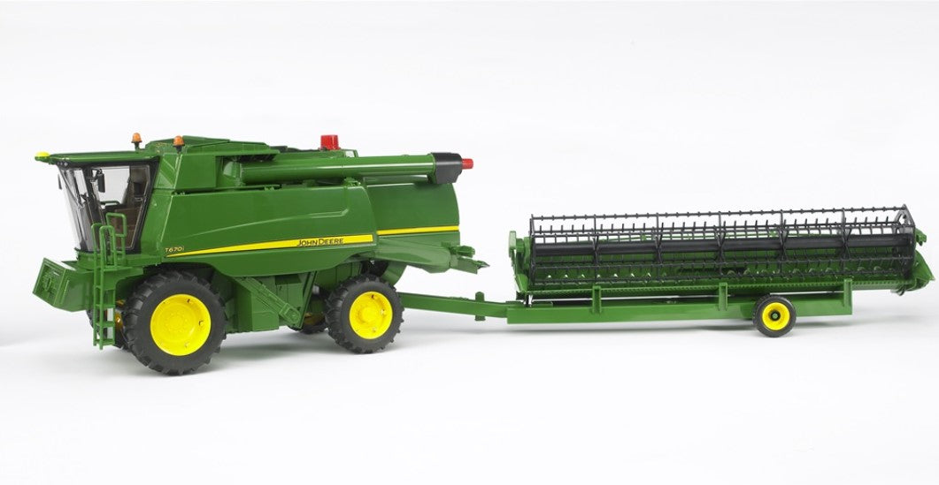 Bruder John Deere Combine Harvester T670i